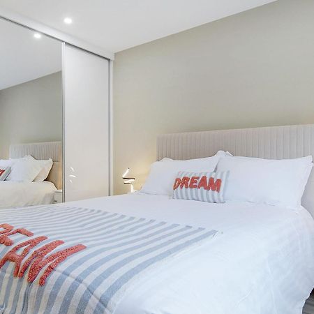 Seaview Lodge Apartment 'Sleeping 4 Guests' Rockstown Eksteriør bilde