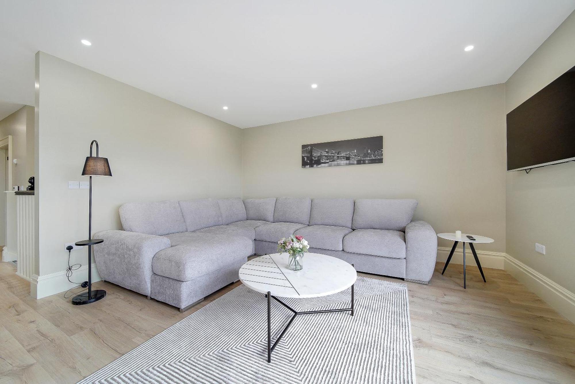 Seaview Lodge Apartment 'Sleeping 4 Guests' Rockstown Eksteriør bilde