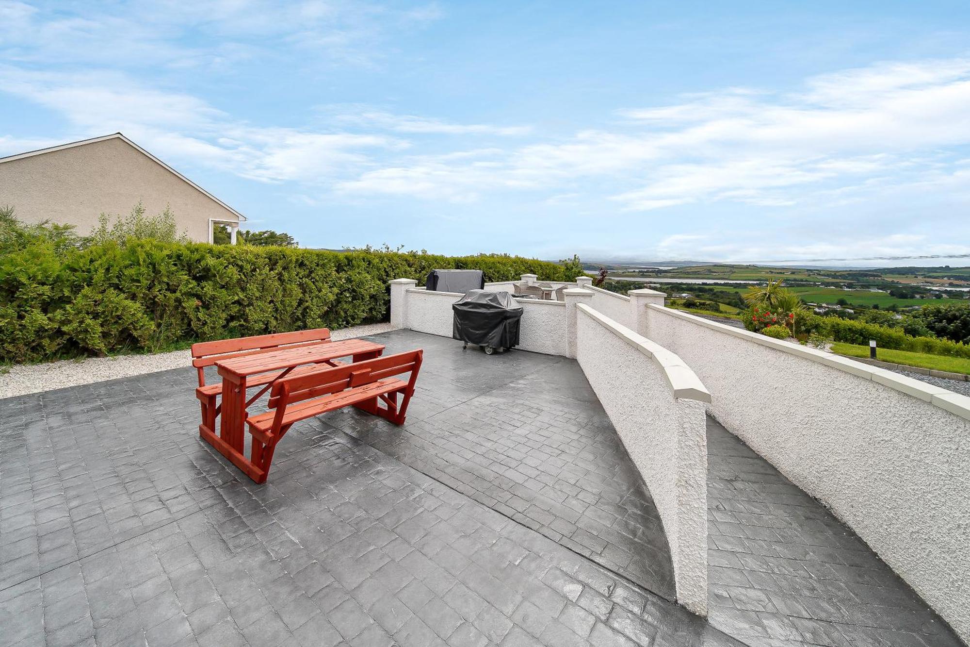 Seaview Lodge Apartment 'Sleeping 4 Guests' Rockstown Eksteriør bilde